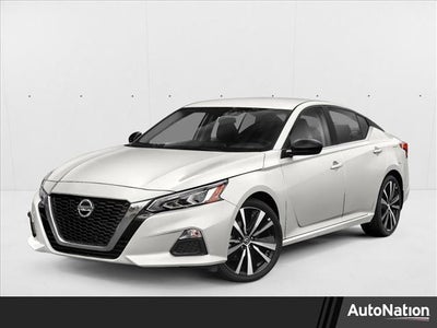 2020 Nissan Altima 2.0 SR Sedan