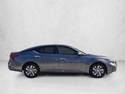 2025 Nissan Altima S FWD