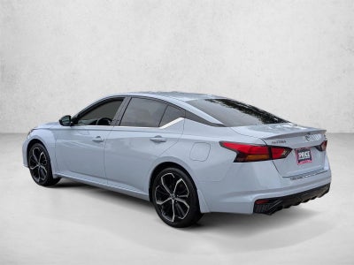 2023 Nissan Altima 2.5 SR Sedan