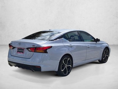 2024 Nissan Altima 2.5 SR Sedan