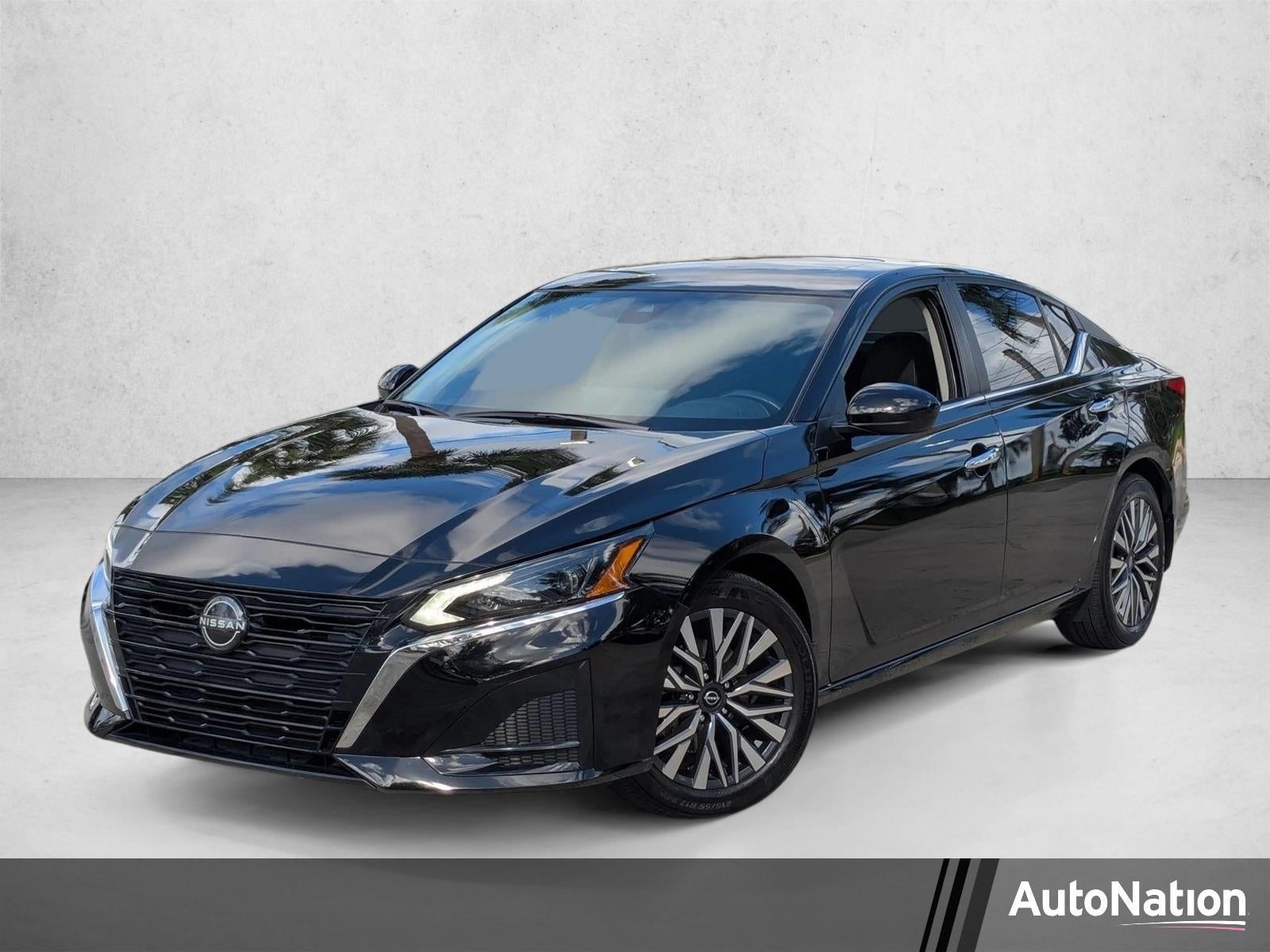 2024 Nissan Altima 2.5 SV Sedan