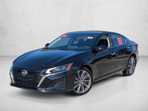 2025 Nissan Altima SL FWD