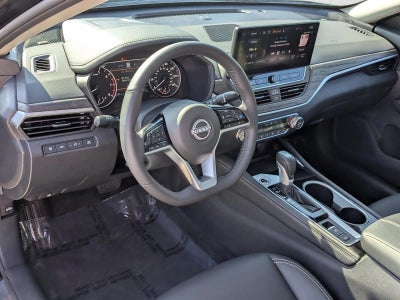 2025 Nissan Altima SL FWD