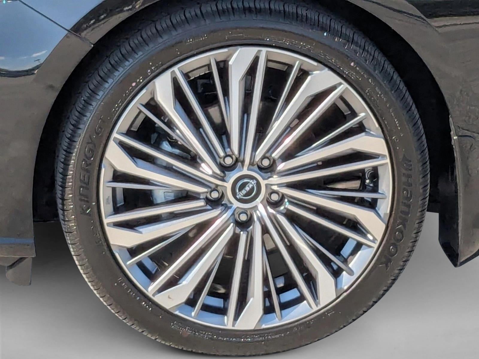 2025 Nissan Altima SL FWD