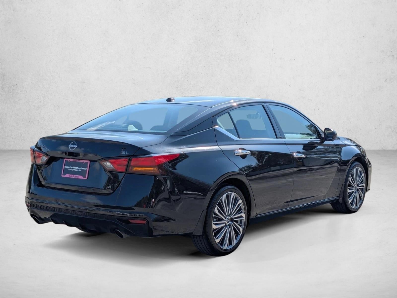 2025 Nissan Altima SL FWD