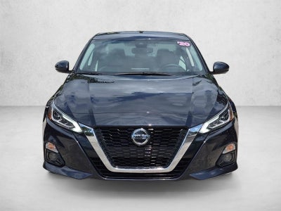 2020 Nissan Altima 2.5 Platinum Sedan