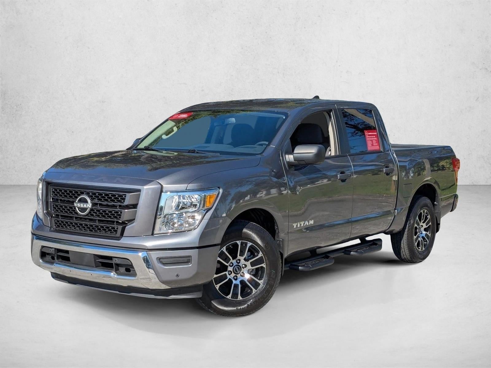 2024 Nissan Titan 4x2 Crew Cab SV