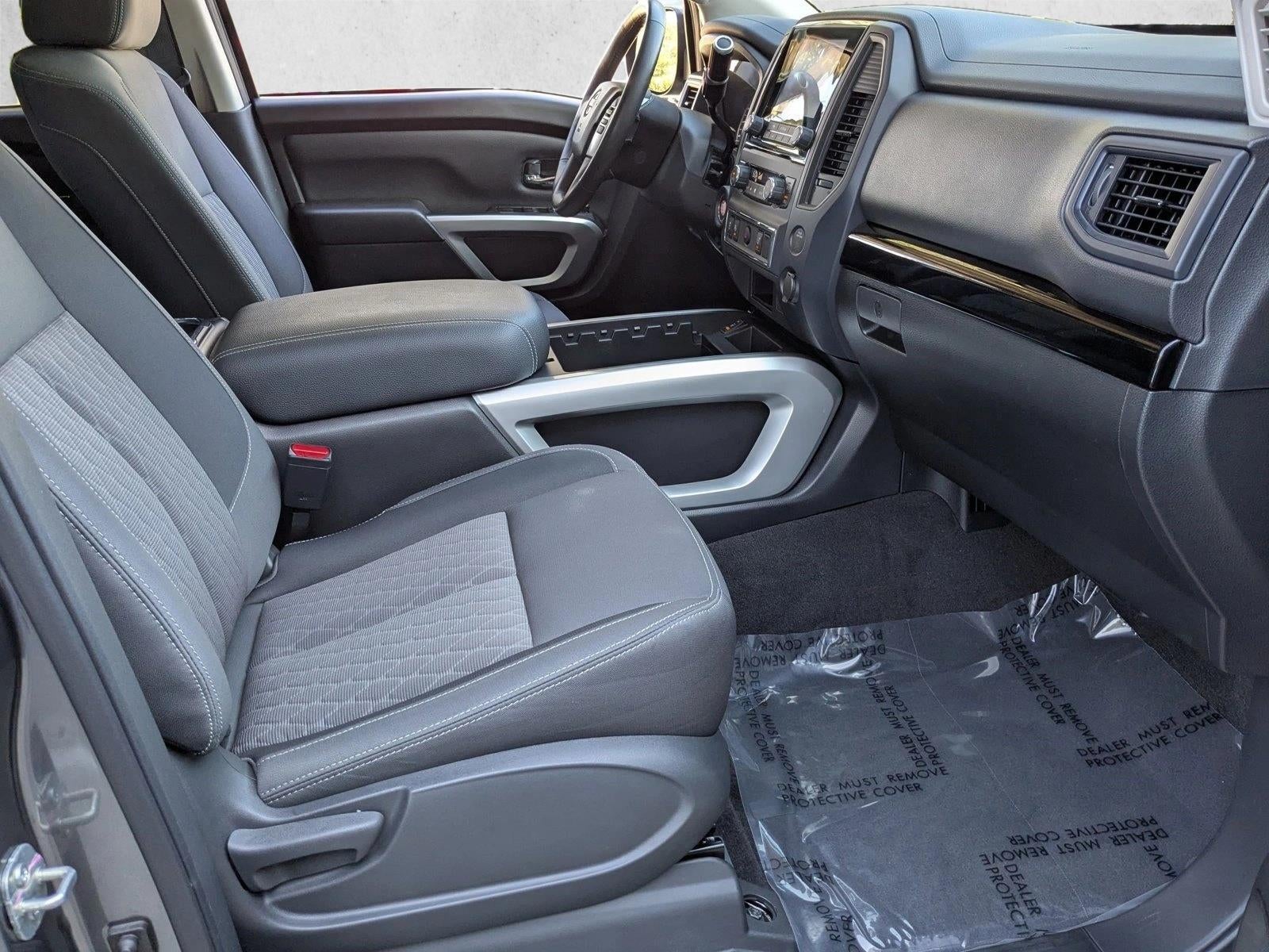 2024 Nissan Titan 4x2 Crew Cab SV