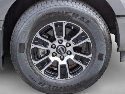 2024 Nissan Titan 4x2 Crew Cab SV