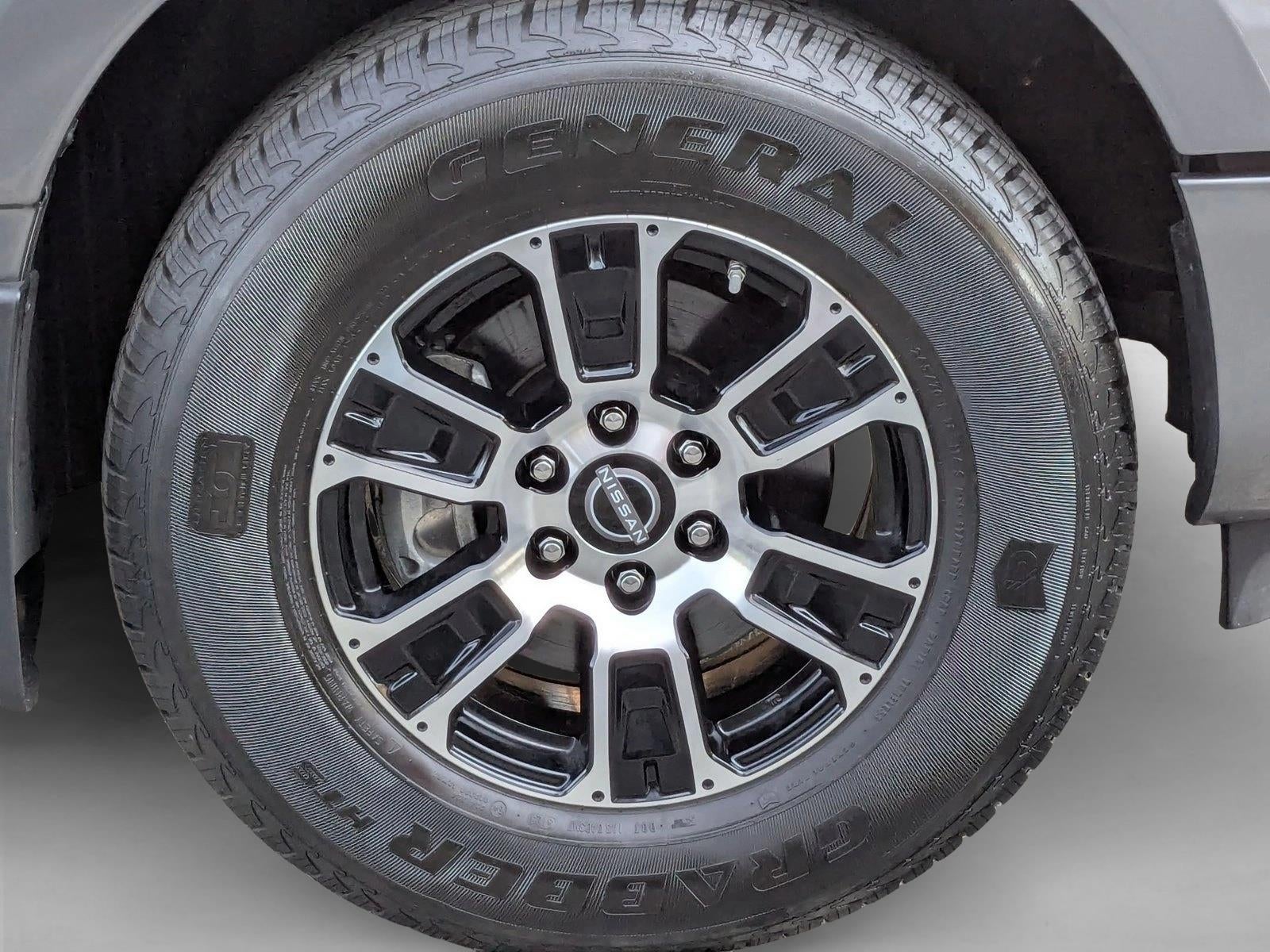 2024 Nissan Titan 4x2 Crew Cab SV