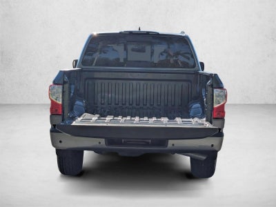 2024 Nissan Titan 4x2 Crew Cab SV