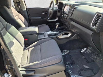 2024 Nissan Frontier Crew Cab 4x2 SV