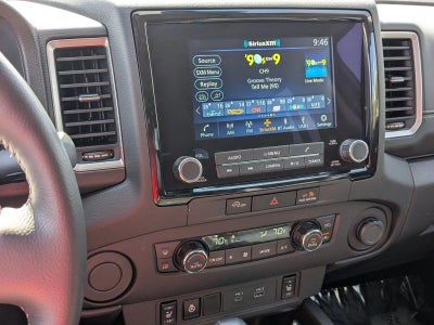 2024 Nissan Frontier Crew Cab 4x2 SL