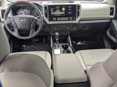 2025 Nissan Frontier Crew Cab 4x2 SV