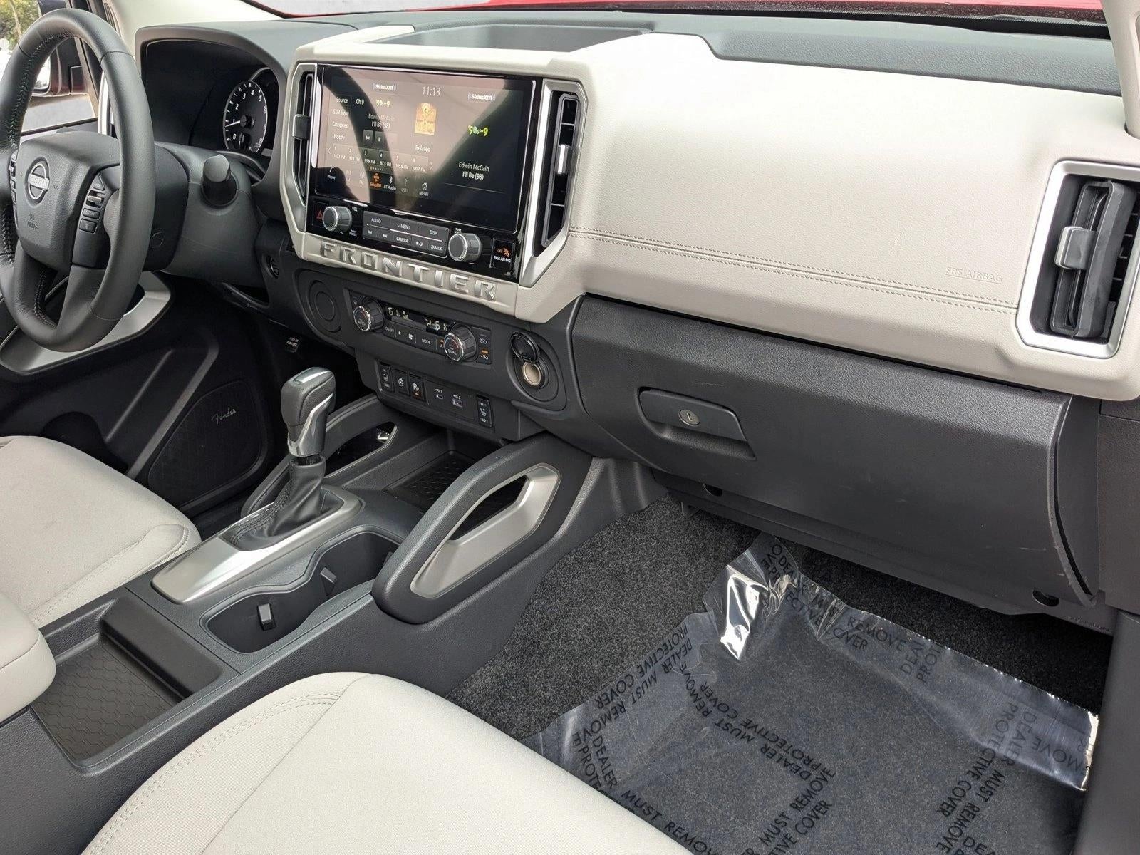 2025 Nissan Frontier Crew Cab 4x2 SV