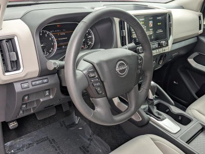 2025 Nissan Frontier Crew Cab 4x2 SV