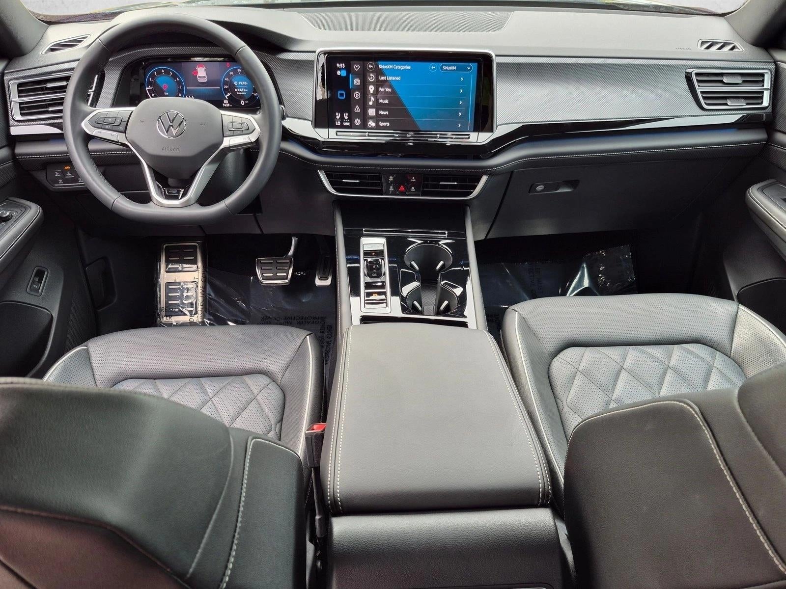 2025 Volkswagen Atlas Cross Sport 2.0T SEL Premium R-Line 4MOTION