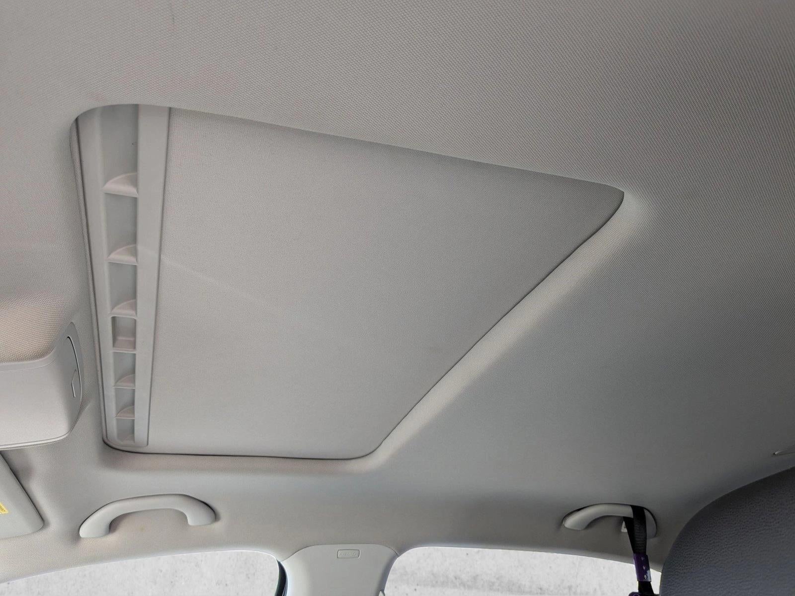 2020 Volkswagen Passat 2.0T R-Line Auto