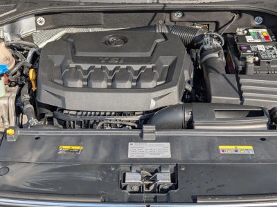 2020 Volkswagen Passat 2.0T R-Line Auto