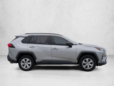 2019 Toyota RAV4 LE FWD (GS)