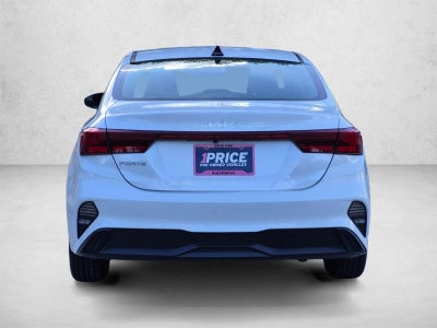 2023 Kia Forte LXS IVT