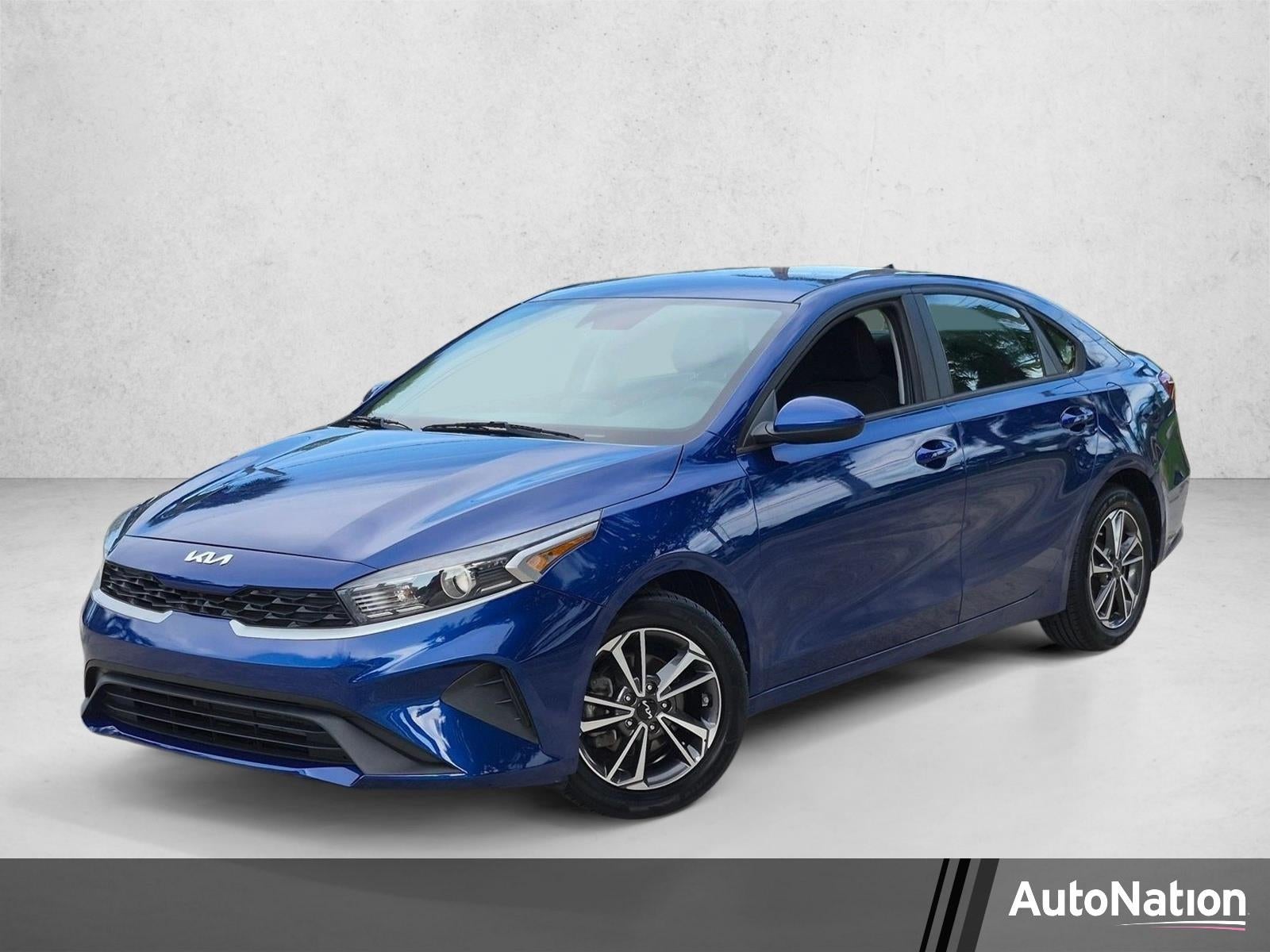 2023 Kia Forte LXS IVT