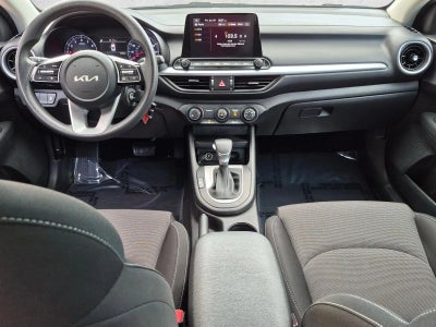 2023 Kia Forte LXS IVT