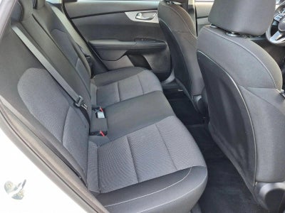 2023 Kia Forte LXS IVT