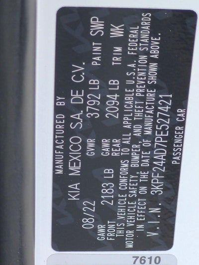 2023 Kia Forte LXS IVT