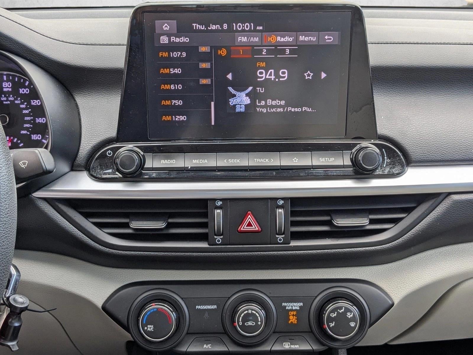 2023 Kia Forte LXS IVT