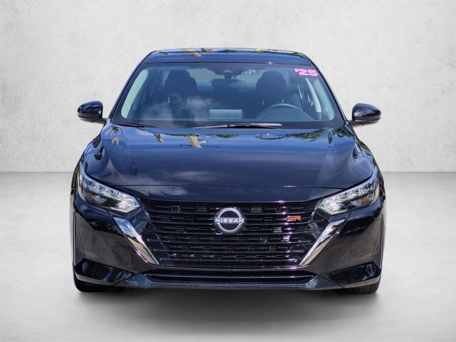 2025 Nissan Sentra SR CVT