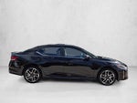 2025 Nissan Sentra SR CVT