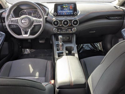 2025 Nissan Sentra SR CVT
