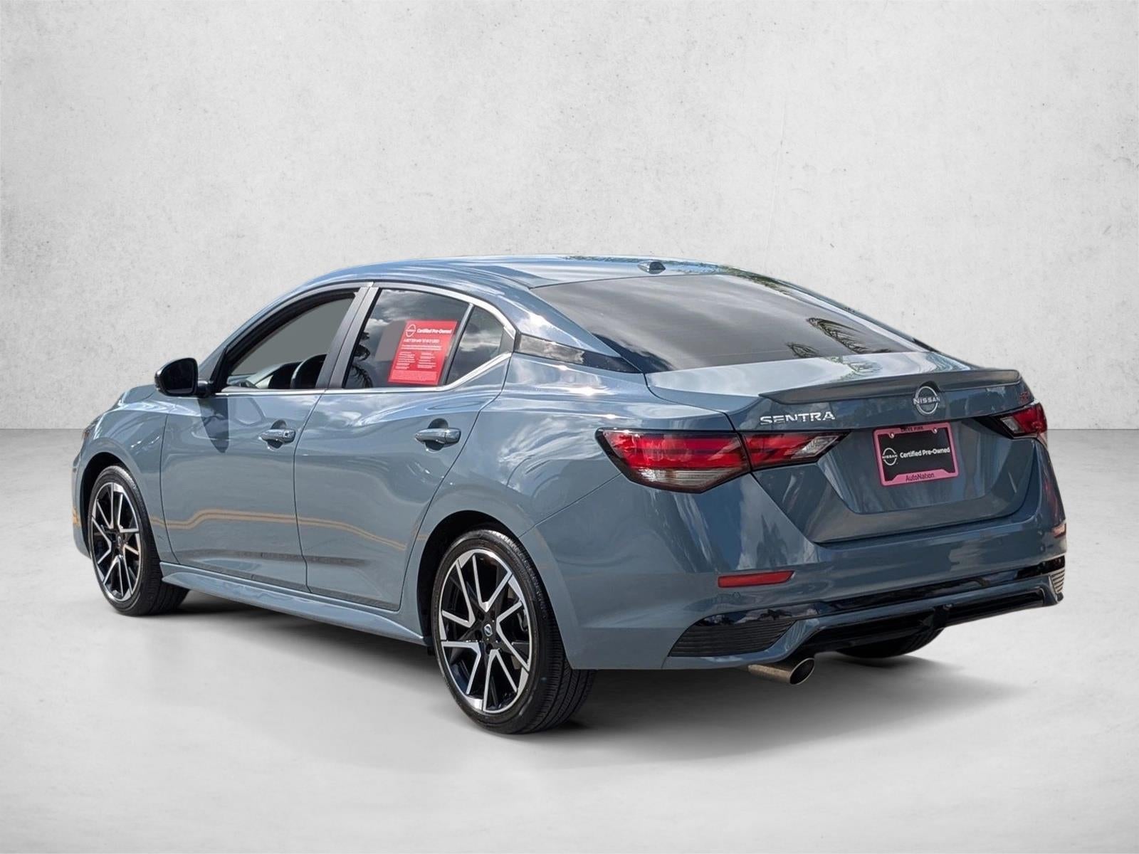 2025 Nissan Sentra SR CVT