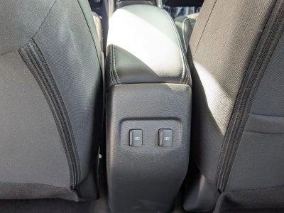 2022 Nissan Kicks SV FWD