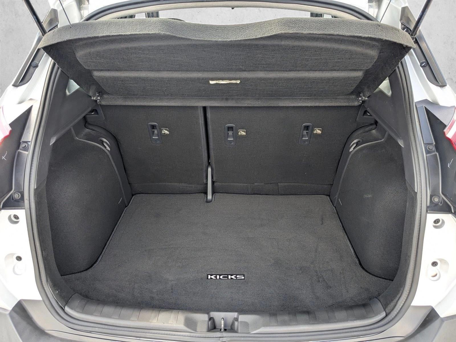 2020 Nissan Kicks SR FWD