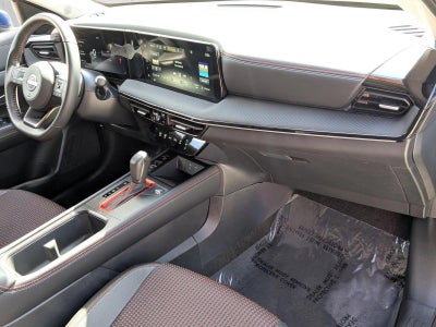 2025 Nissan Kicks SR FWD