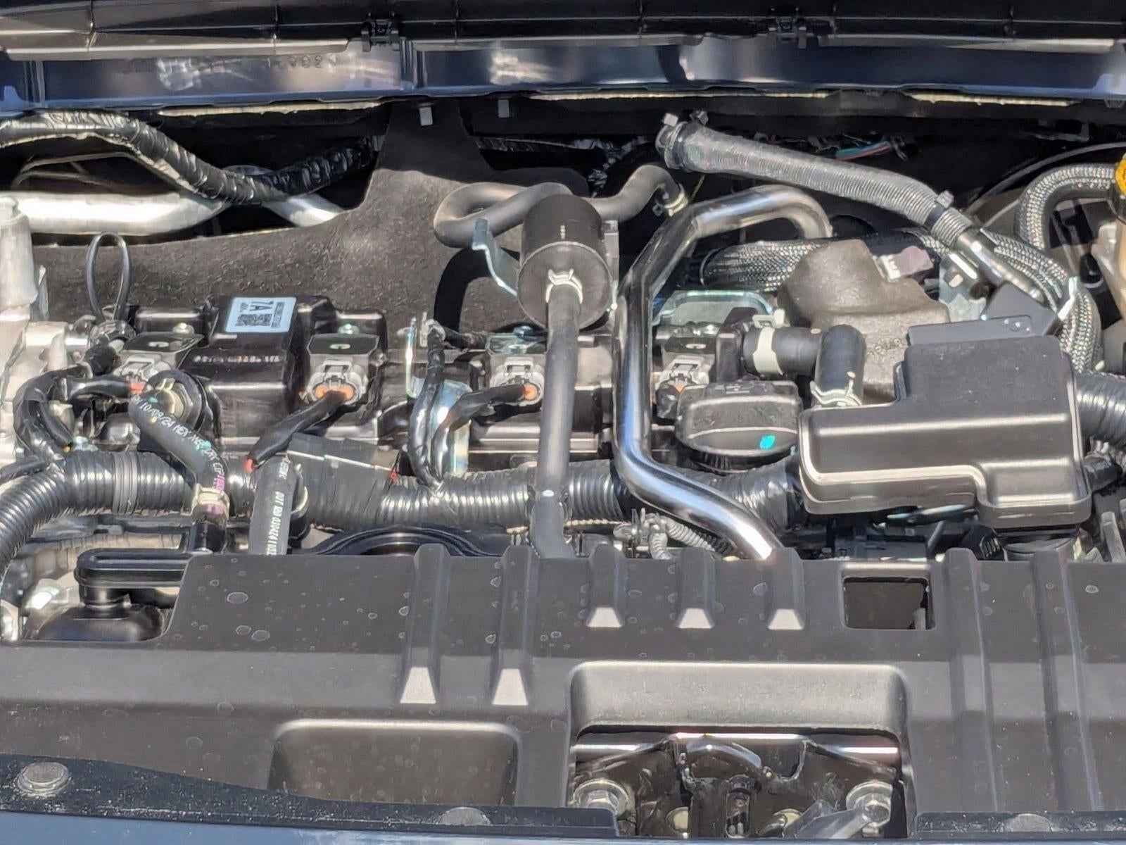 2025 Nissan Kicks SR FWD