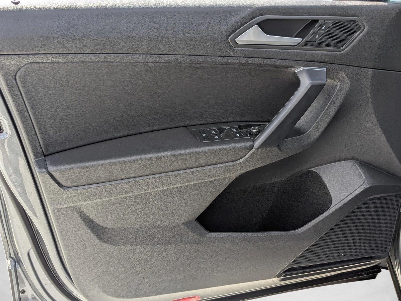 2021 Volkswagen Tiguan 2.0T SE FWD