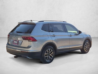 2021 Volkswagen Tiguan 2.0T SE FWD