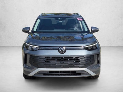 2025 Volkswagen Tiguan 2.0T SE FWD