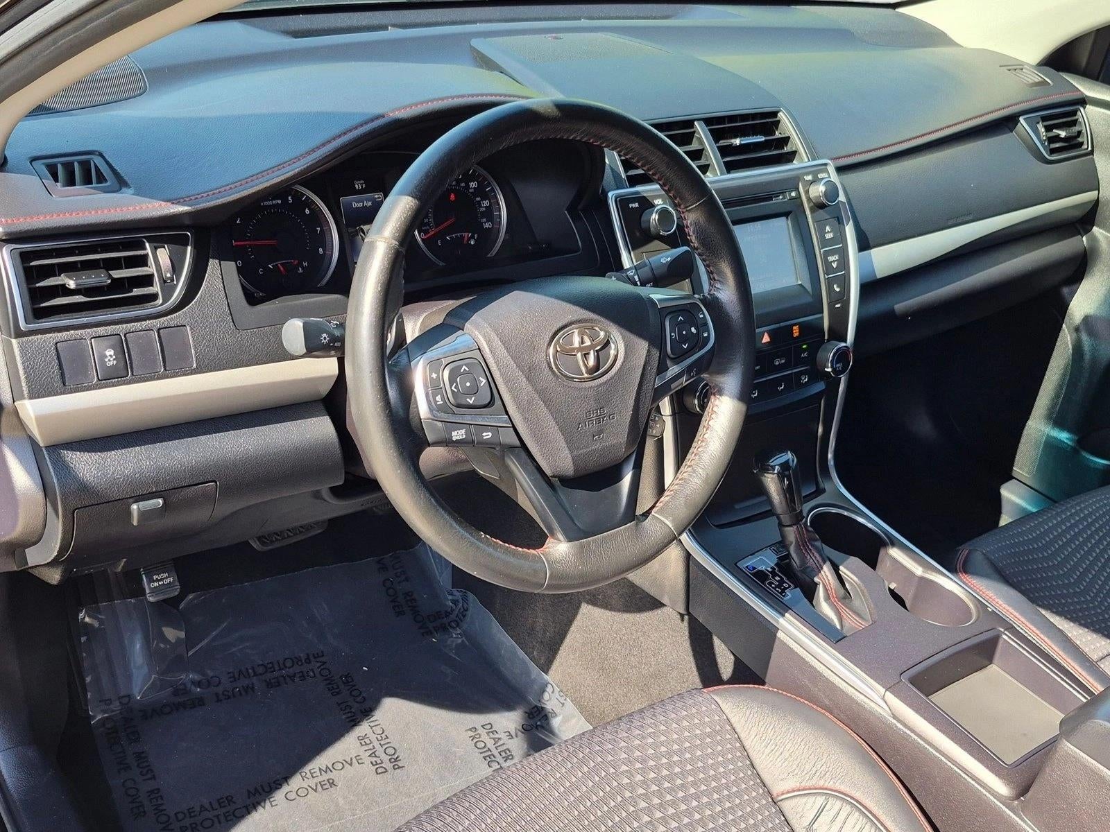 2015 Toyota Camry 4dr Sdn I4 Auto SE (SE)
