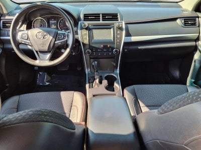 2015 Toyota Camry 4dr Sdn I4 Auto SE (SE)