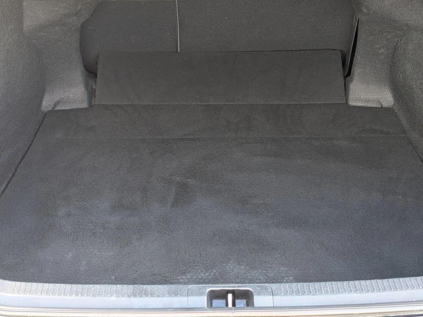 2020 Toyota Camry SE Auto (Natl)