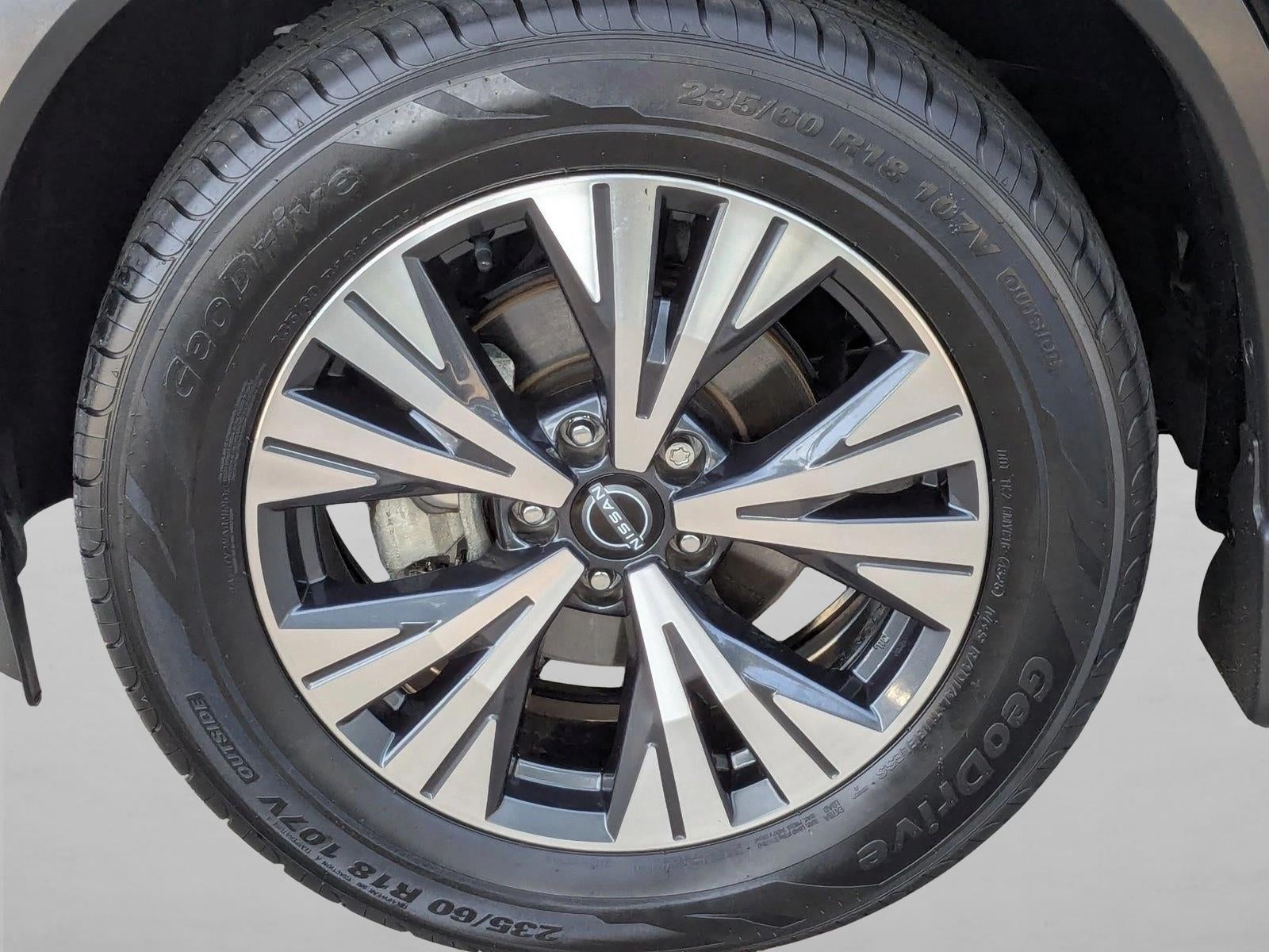 2022 Nissan Rogue FWD SV
