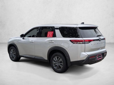 2024 Nissan Pathfinder S 4WD