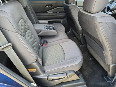 2025 Nissan Pathfinder SV 2WD