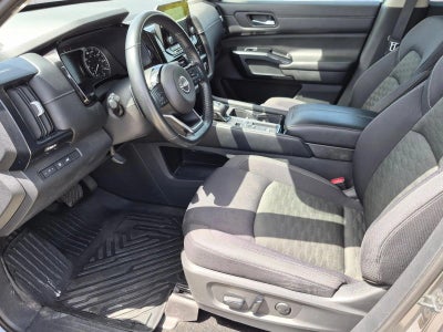 2022 Nissan Pathfinder SV 2WD