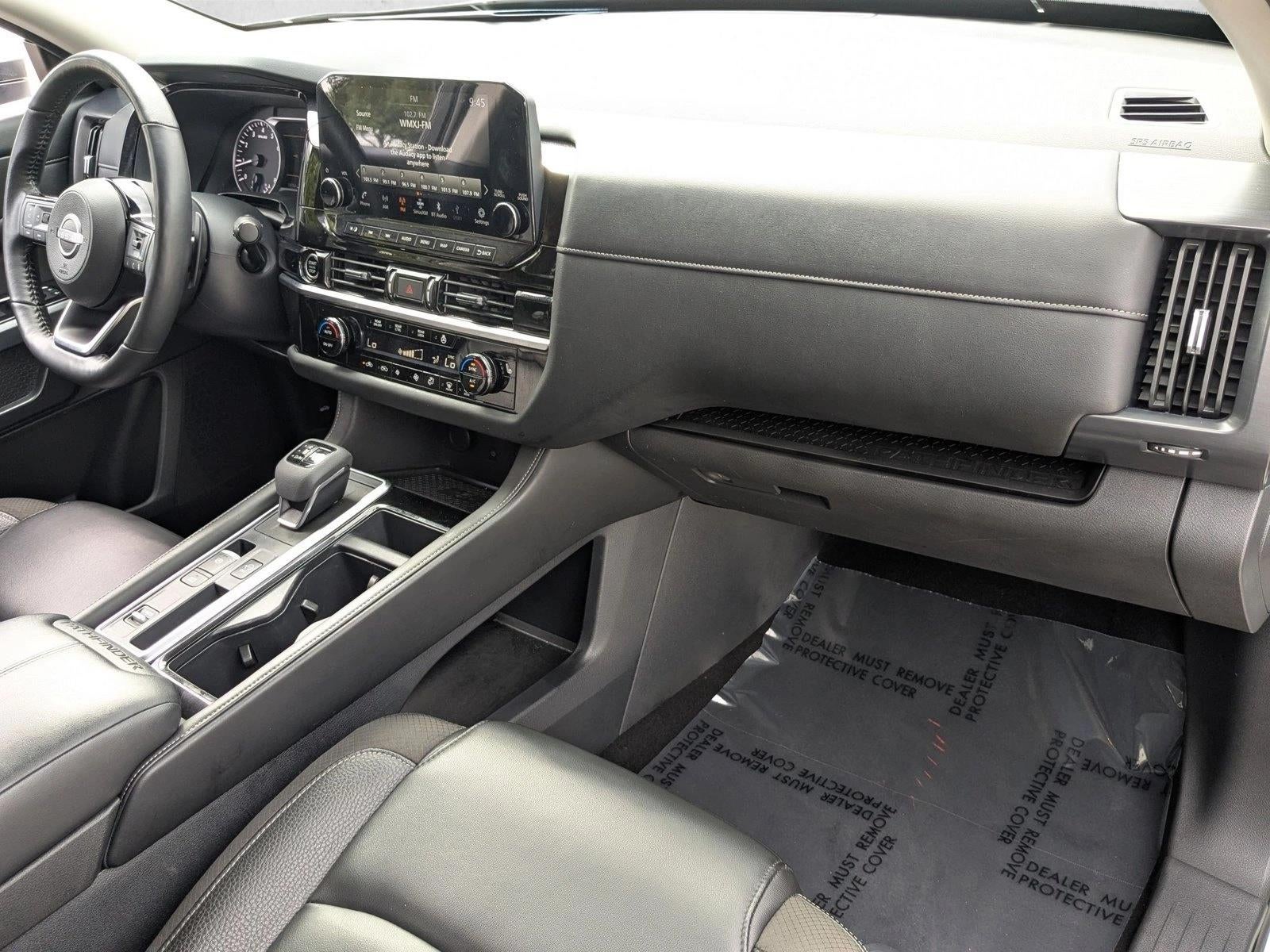 2024 Nissan Pathfinder SL 2WD