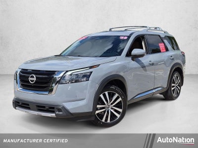 2025 Nissan Pathfinder Platinum 2WD